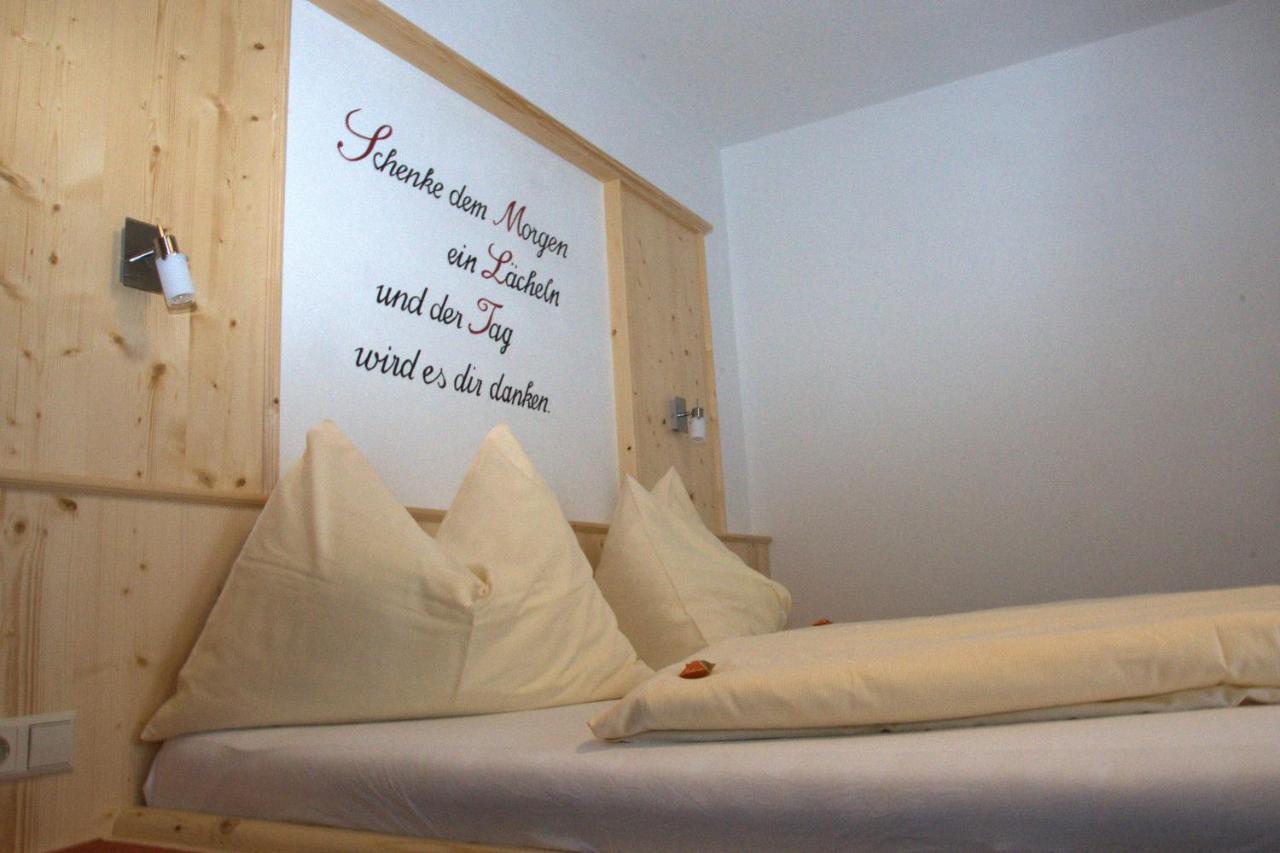 Double Room with Balcony,1043526568:JPEG