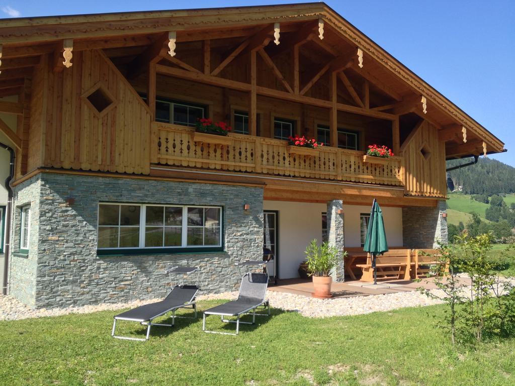 Five-Bedroom House,461160069:JPEG